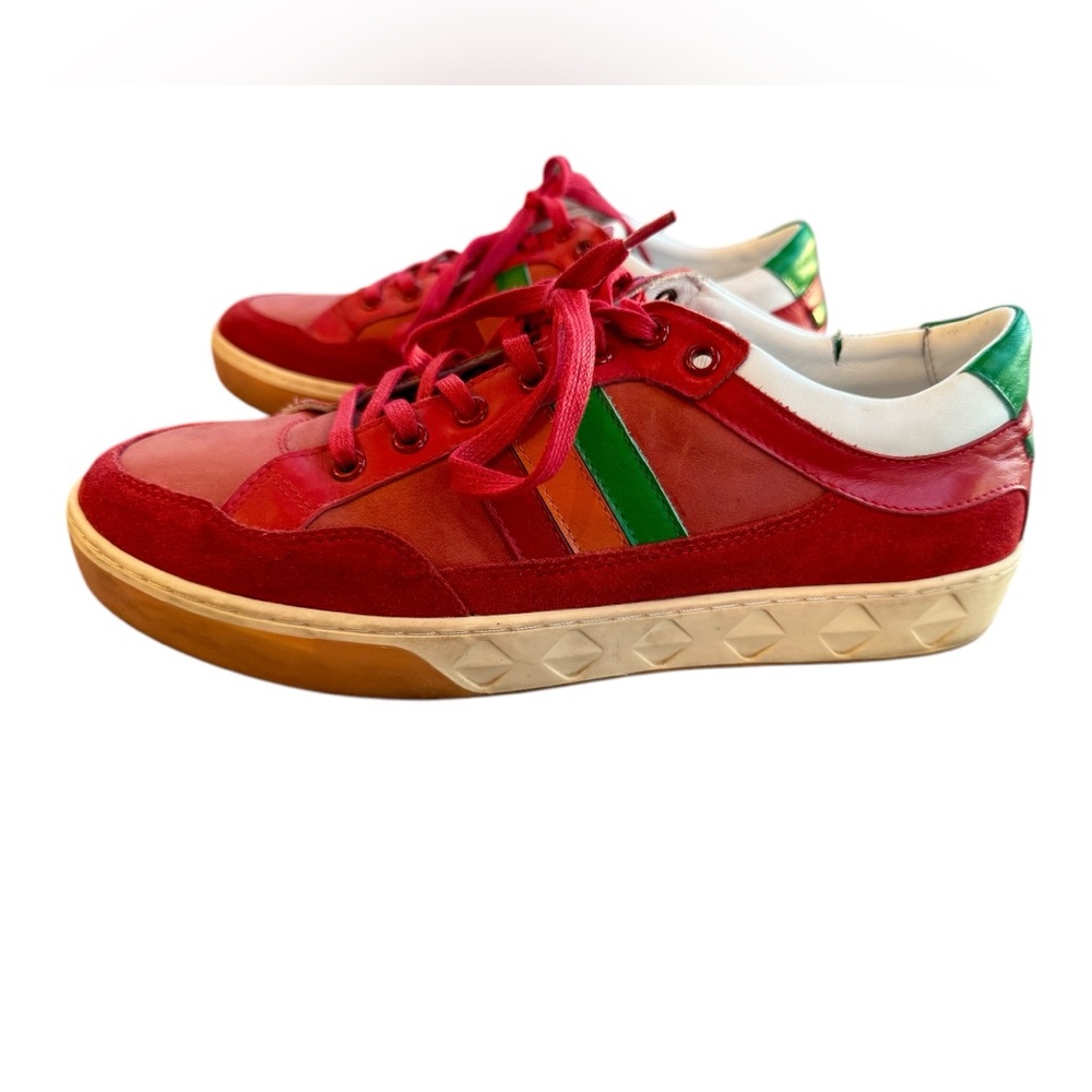 Gucci Men’s Red Leather Low Top Sneaker | Size 10 - Picture 4 of 16